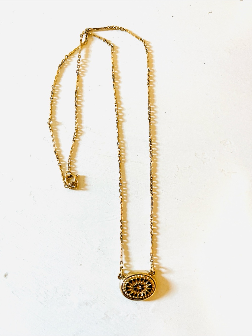 Avon Gold Sunburst Pendant Necklace